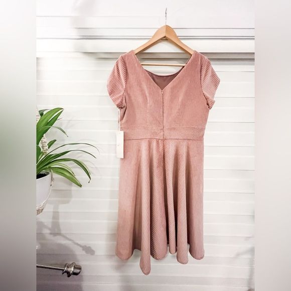 🇨🇦 Annie50 🇨🇦 Blush Corduroy Dress / Size L / Made in Canada - Picture 9 of 10